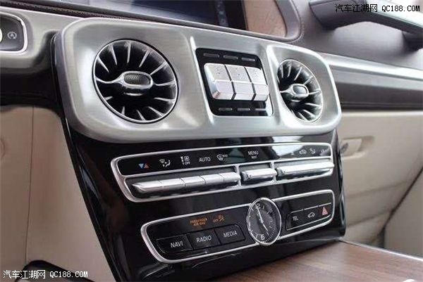 19款奔驰G500 4.0T九速手自一体现车报价