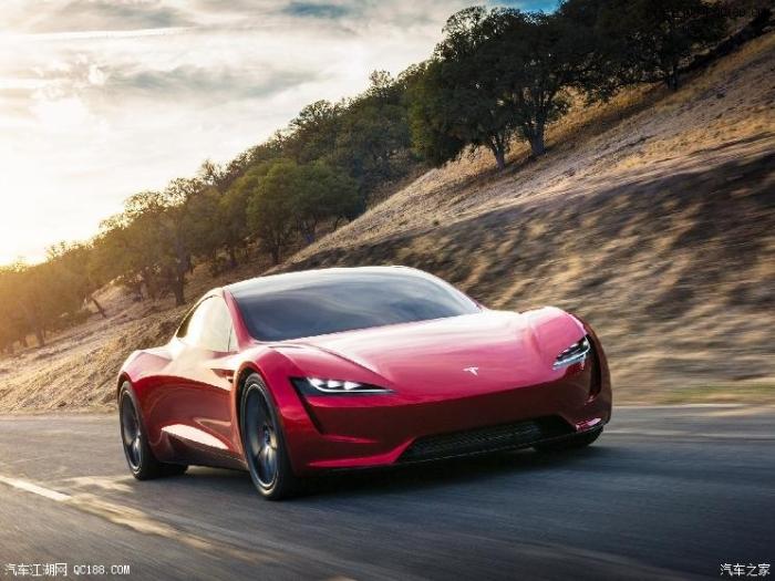 全新特斯拉Roadster量产版本月中旬发布