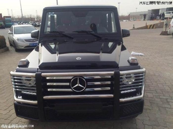 一身钢筋铁骨 2018款墨版奔驰G500实测