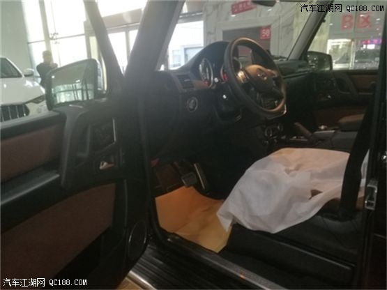 2018款平行进口奔驰G350d柴油V6现车报价