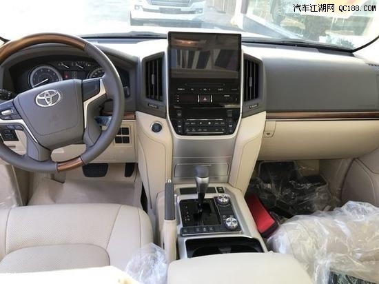 2018款丰田酷路泽4600 4.6L V8陆巡报价