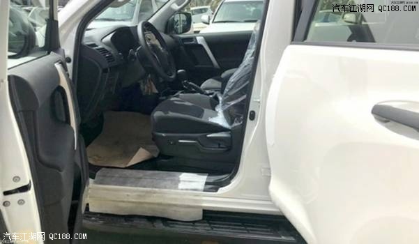 18款进口丰田霸道3000柴油SUV中东版价格