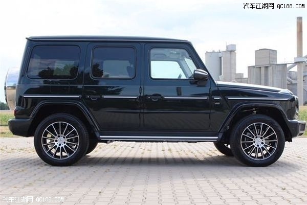 19款奔驰G500 4.0T九速手自一体现车报价