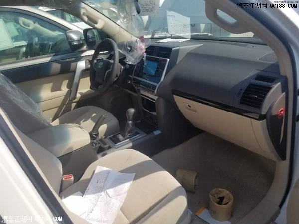 进口18款中东版丰田霸道2700报价解析