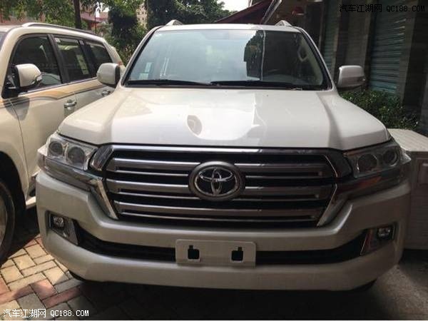 18款丰田兰德酷路泽4600中东版现车解读