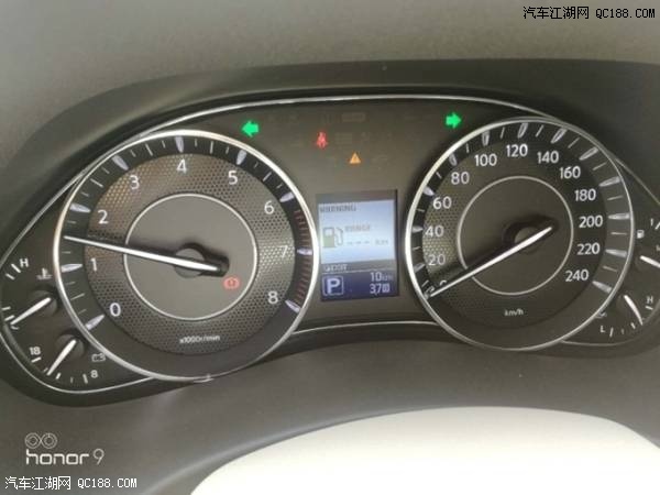 18款日产途乐Y62七座七速中东版现车感受