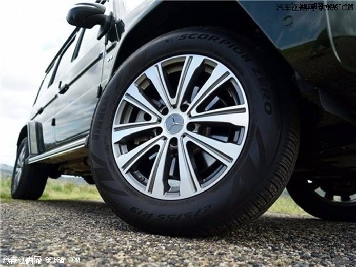 天津港2019款奔驰G500百公里油耗评测