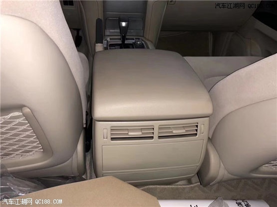 18款丰田兰德酷路泽4000中东版现车评测