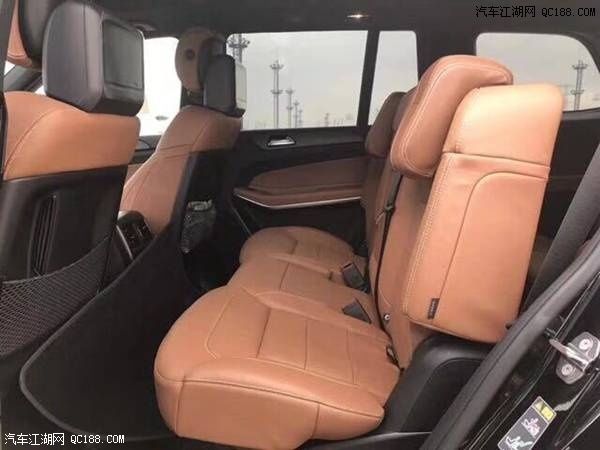 硬派造型 2019新款奔驰GLS500配置解读