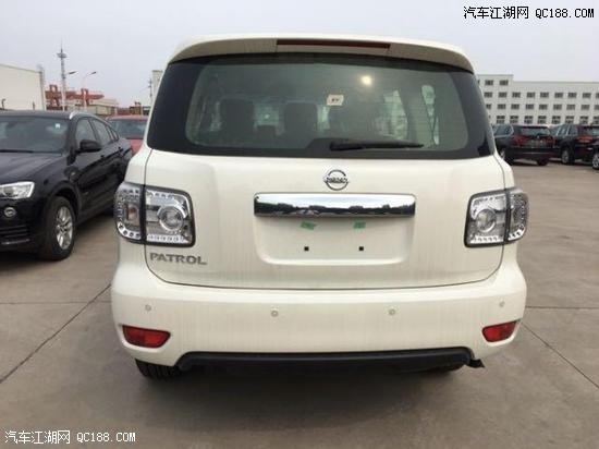 18款日产尼桑途乐Y62 4.0排量越野车价格