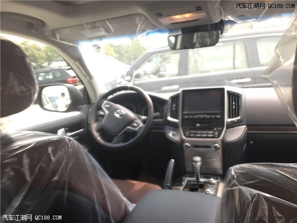2018款丰田酷路泽5700VXR陆巡中东版解读