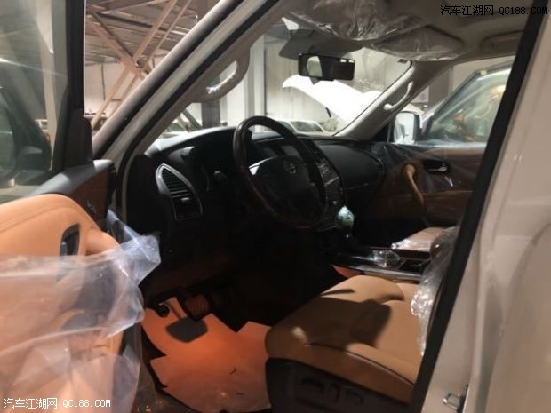 宽敞空间尽享舒适 18款日产途乐4.0SE报价