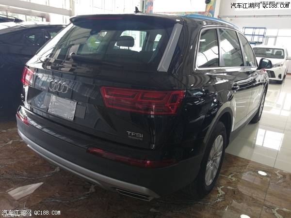 2018款进口车奥迪Q7加版2.0T配置解读