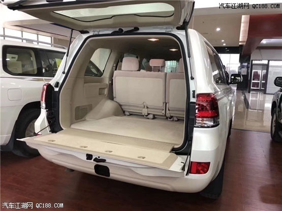 18款丰田兰德酷路泽4000中东版现车评测