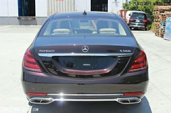 2018款奔驰S560 4.0T V8双涡长轴版体验