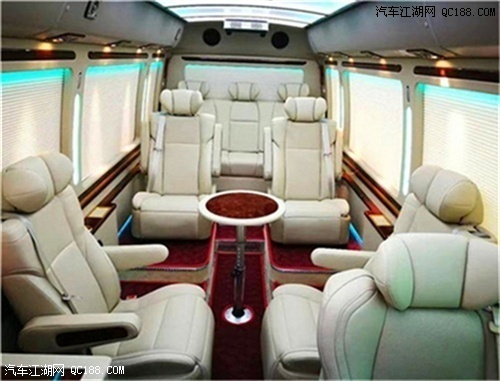 不甘平凡随心改装 丰田考斯特配置详解