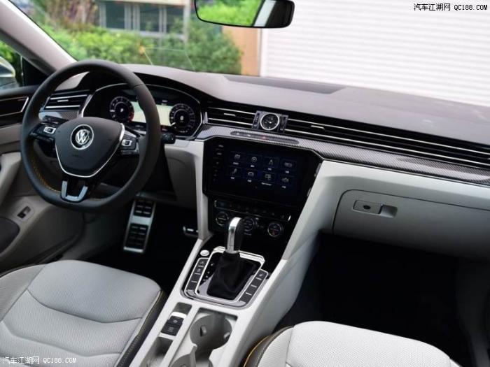 全新一代大众CC试驾 不仅仅是外表运动