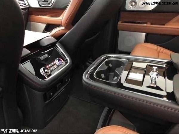 全新面世 美版18款林肯领航员性能体验