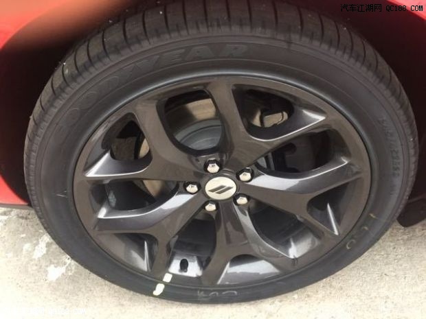 2018款道奇挑战者3.6L PLUS版评测体验