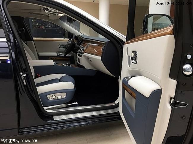 纯手工打造内饰 18款劳斯莱斯古斯特报价