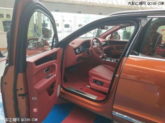 18款宾利添越4.0T V8四座欧规版现车价格