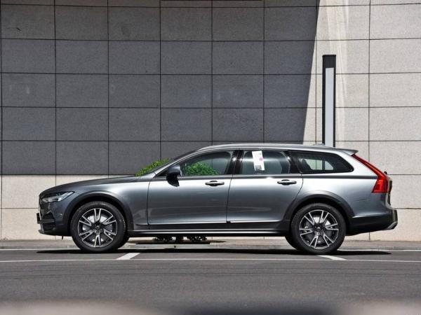 沃尔沃V90 VCC智尊版体验 大空间的舒适