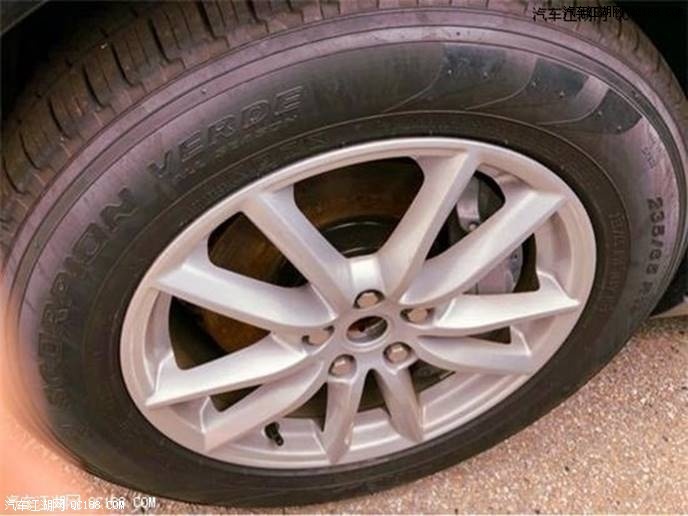 18款路虎揽胜行政3.0 V6机械增压试驾