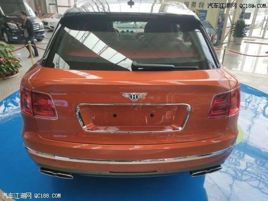 18款宾利添越4.0T V8四座欧规版现车价格