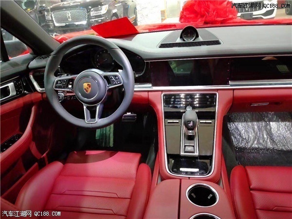 豪华轿跑 18款保时捷帕拉梅拉现车实拍