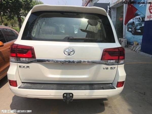 科技与艺术完美结合 18款酷路泽5700实拍