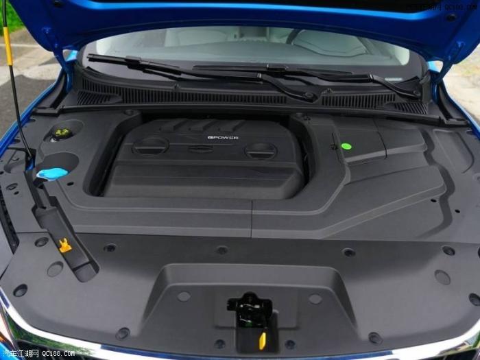 冲击更高端轿车市场 全新吉利缤瑞实拍