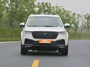 2018众泰T800现车行情 售价13.18万元起