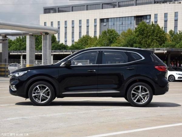 名爵HS 20T 7DCT评测 油耗性能皆不错