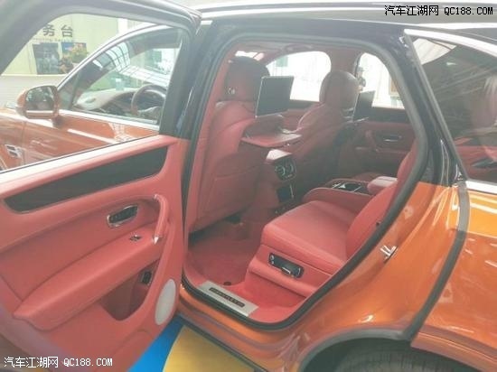 18款宾利添越4.0T V8四座欧规版现车价格