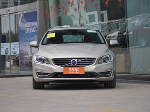 沃尔沃V60近期报价 上海地区优惠5.5万
