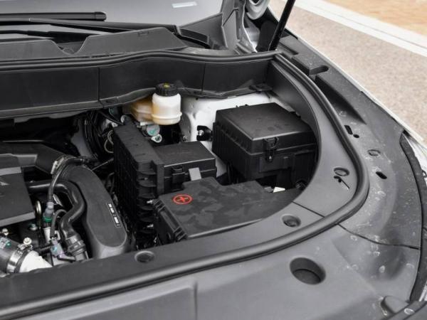 东风风神全新AX7试驾 各方面均有提升