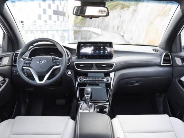 北京现代第四代途胜体验 惊喜处处可见