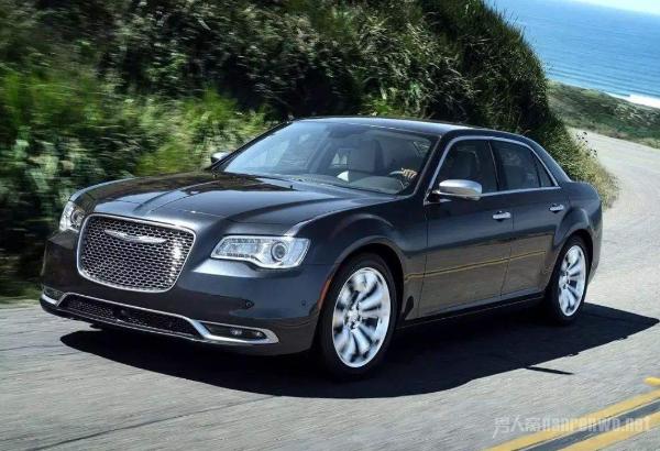 拥有克莱斯勒商务车 让你走向自己事业的巅峰