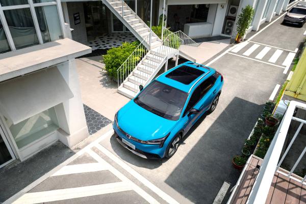 650km续航+L3级自动驾驶！广汽新能源Aion LX预售价25-30万元起