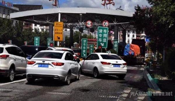 为什么一些司机宁愿堵车也不用ETC 原因避不开这4点