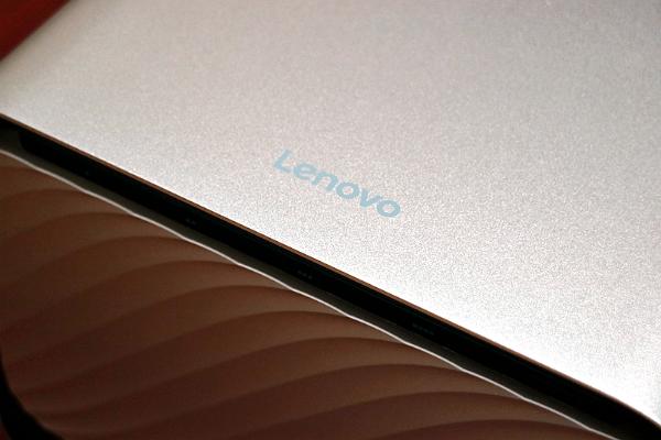 最易用的五盘位旗舰级NAS 联想个人云存储X1评测