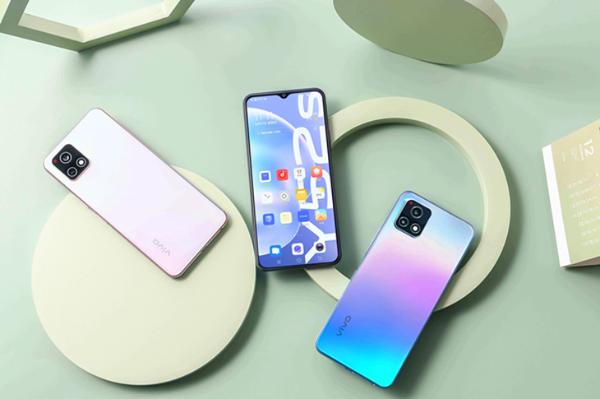 千元轻薄5G新机 vivo Y52s亮相C位