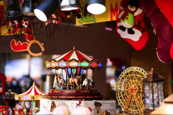 L卡口轻便人像头 松下LUMIX S 85mm F1.8评测