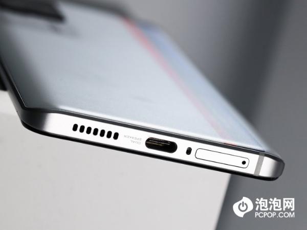 为游戏玩家准备的电竞旗舰 iQOO 7正式开售