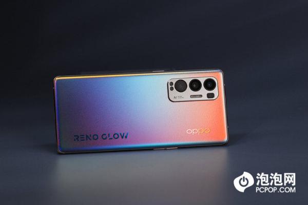 春天出游的好帮手！OPPO Reno5 系列很出色