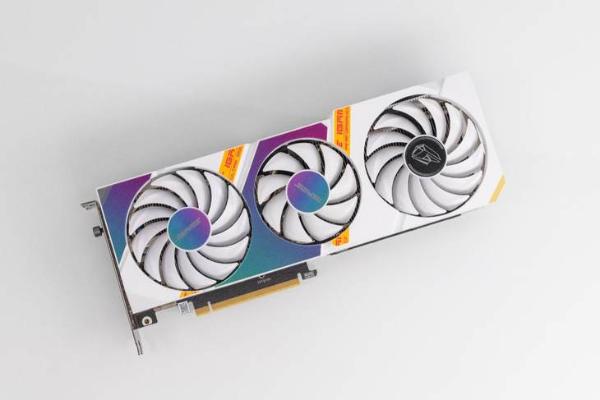 纯白甜点来袭，iGame GeForce RTX 3060 12G评测