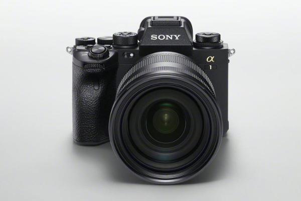 一亿像素富士GFX100S领衔 春季热门数码相机就选这几款