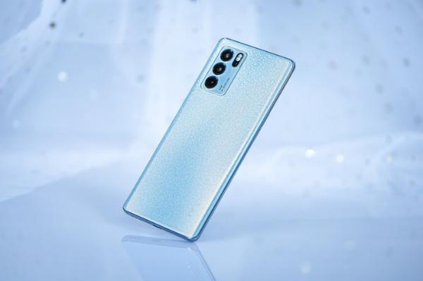 轻薄至美引全网关注，OPPO Reno6系列持续热销中