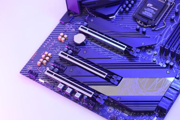 iGame Z590火神评测：供电更强，超频走起！