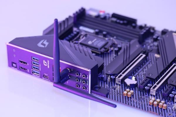 iGame Z590火神评测：供电更强，超频走起！